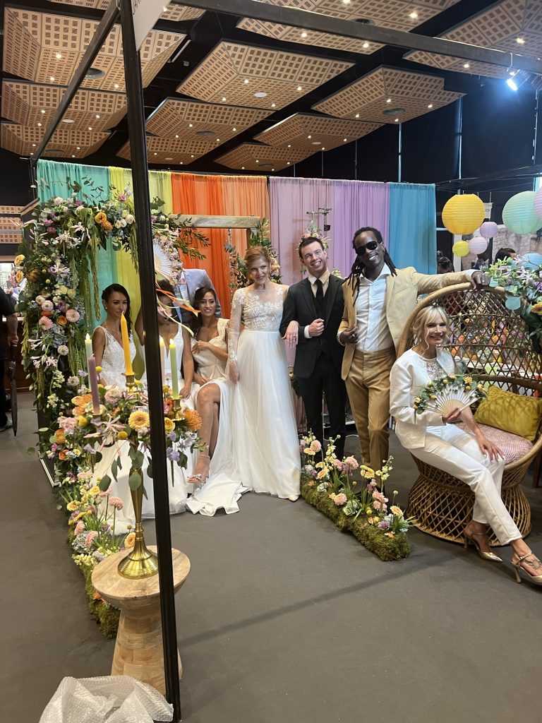 Stand fleuri Jantzen Fleurs au Salon du mariage du Zénith d'Auvergne
